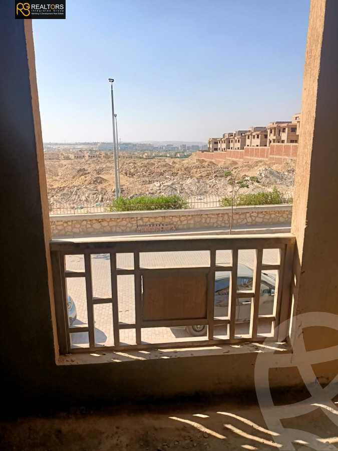 https://aqarmap.com.eg/en/listing/5002811-for-sale-cairo-6th-of-october-compounds-pyramids-walk