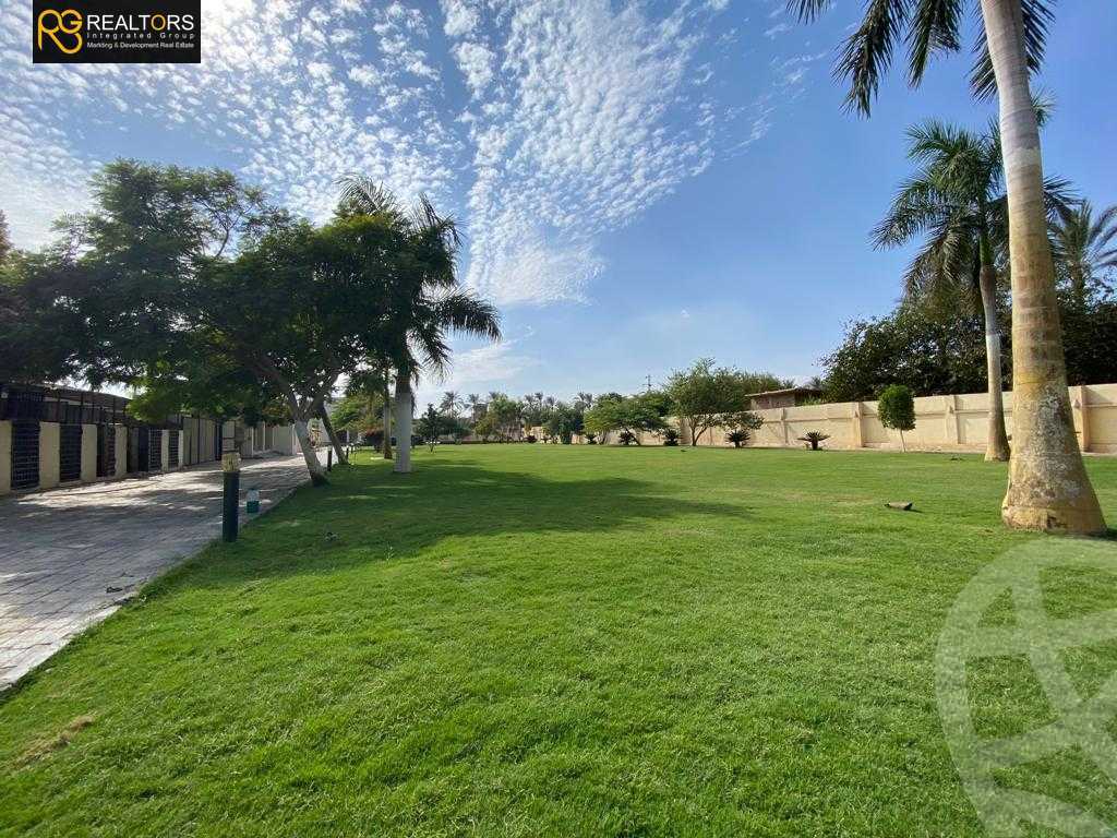 https://aqarmap.com.eg/en/listing/5004767-for-sale-cairo-el-mansuriyyah-palm-crest-compound