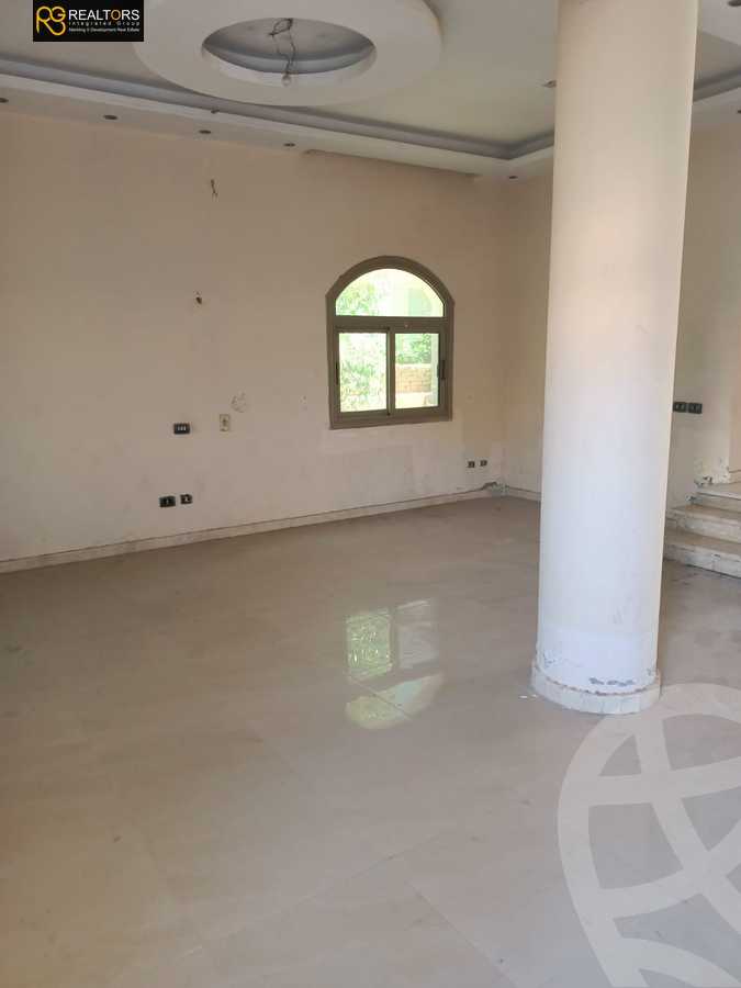 https://aqarmap.com.eg/ar/listing/5085440-for-sale-cairo-el-sheikh-zayed-city-compounds-el-yasmeen-compound