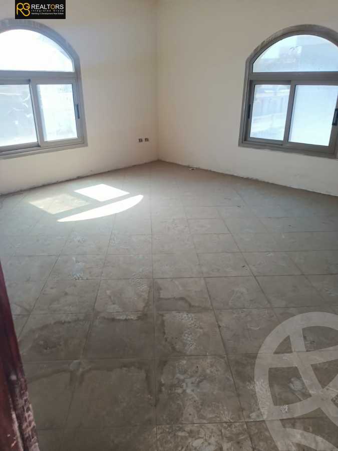 https://aqarmap.com.eg/en/listing/5085440-for-sale-cairo-el-sheikh-zayed-city-compounds-el-yasmeen-compound