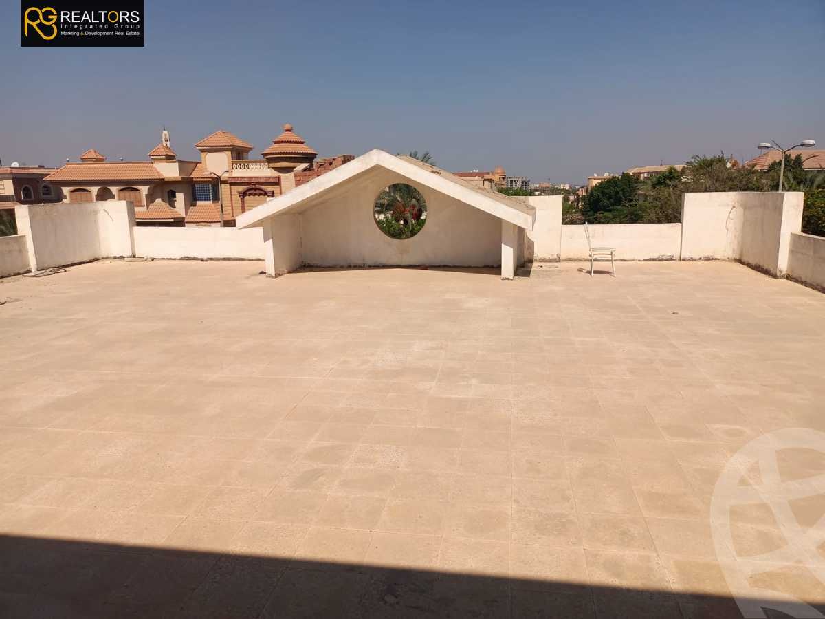 https://aqarmap.com.eg/en/listing/5085440-for-sale-cairo-el-sheikh-zayed-city-compounds-el-yasmeen-compound