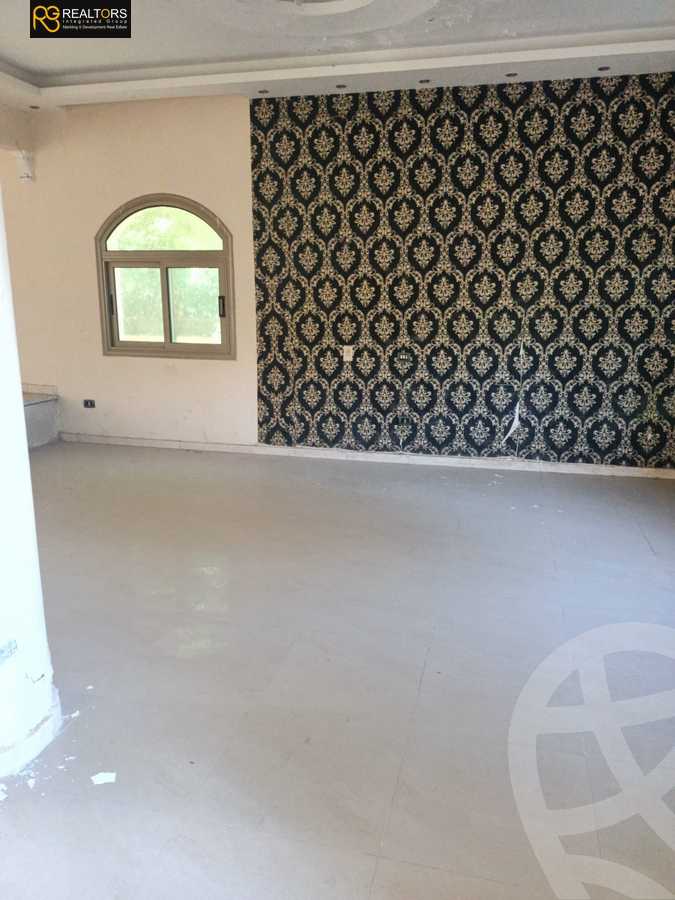 https://aqarmap.com.eg/en/listing/5085440-for-sale-cairo-el-sheikh-zayed-city-compounds-el-yasmeen-compound