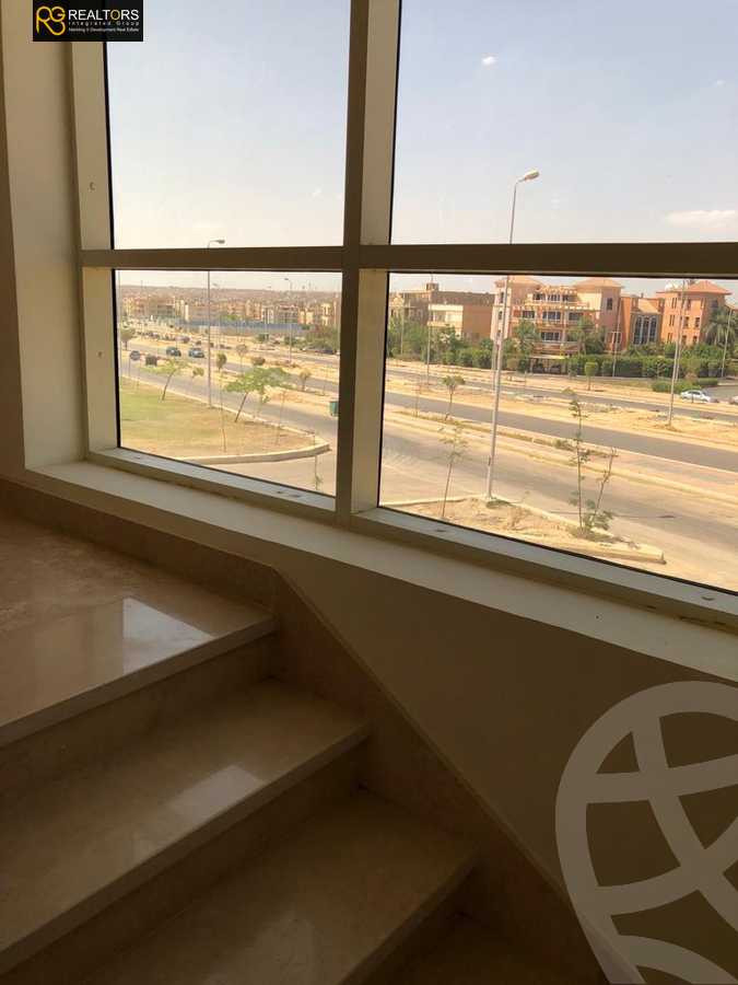 https://aqarmap.com.eg/en/listing/5085574-for-sale-cairo-el-sheikh-zayed-city-el-hay-eltaseaa