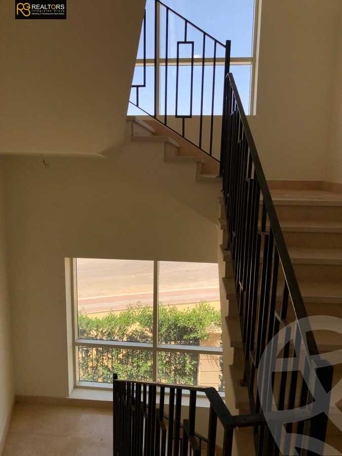 https://aqarmap.com.eg/en/listing/5085574-for-sale-cairo-el-sheikh-zayed-city-el-hay-eltaseaa