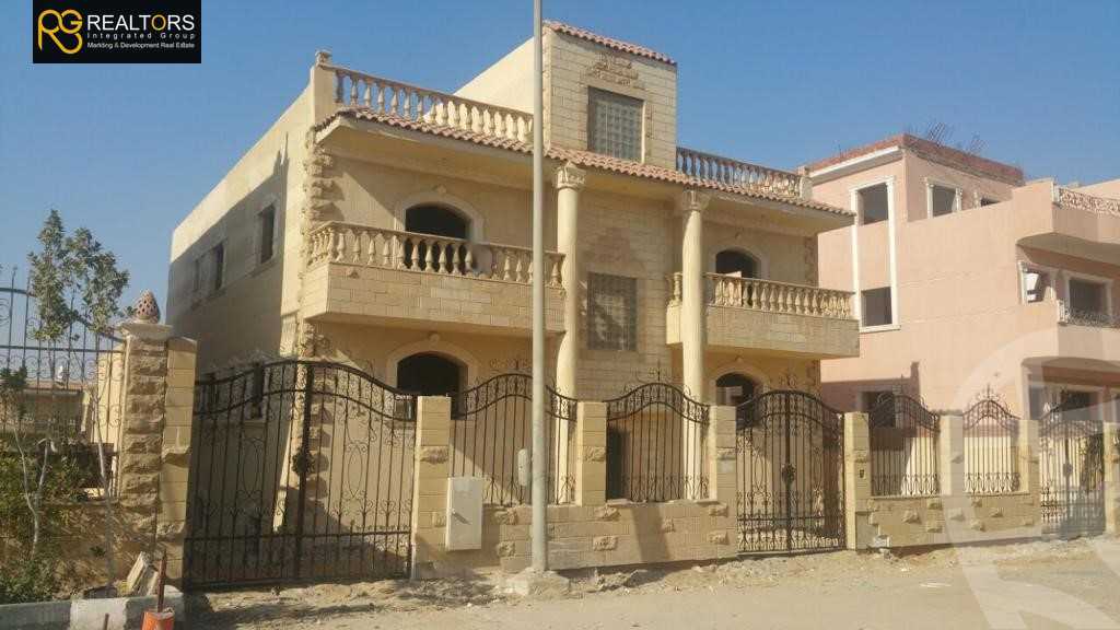 https://aqarmap.com.eg/en/listing/5086282-for-sale-cairo-el-sheikh-zayed-city-compounds-el-yasmeen-compound