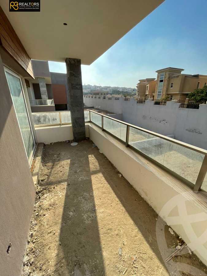 https://aqarmap.com.eg/en/listing/5091888-for-sale-cairo-el-sheikh-zayed-city-compounds-zayed-regency