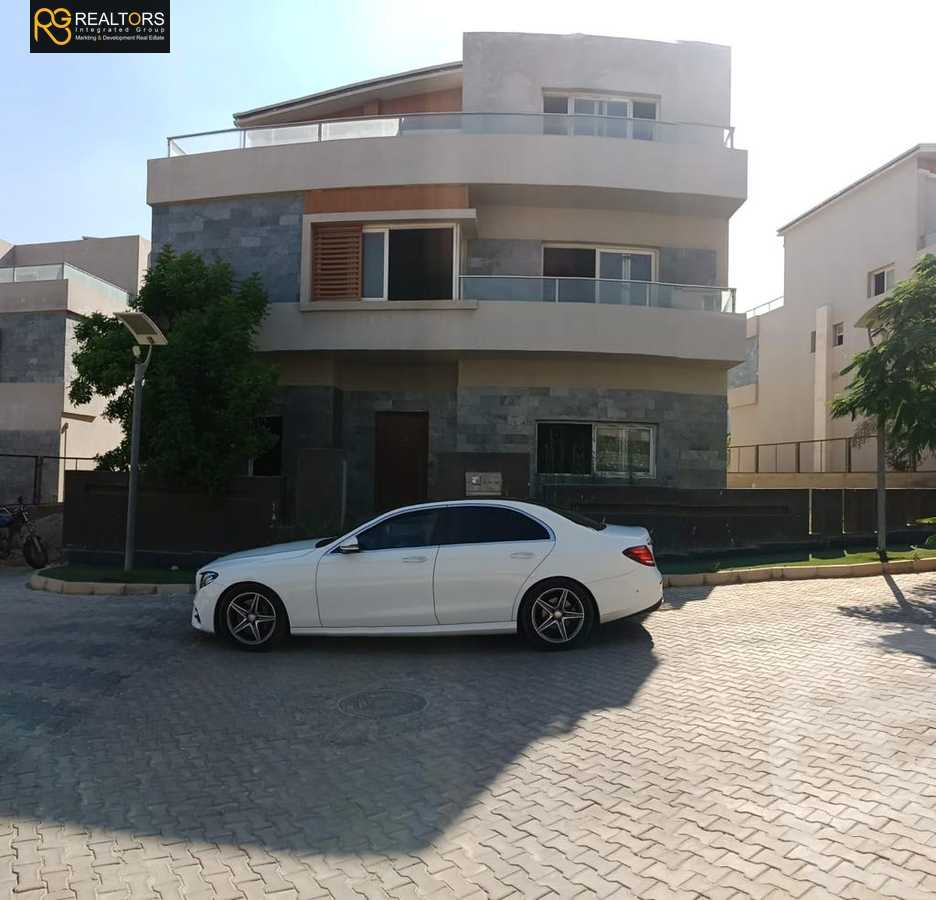 https://aqarmap.com.eg/en/listing/5214622-for-sale-cairo-el-sheikh-zayed-city-compounds-zayed-dunes