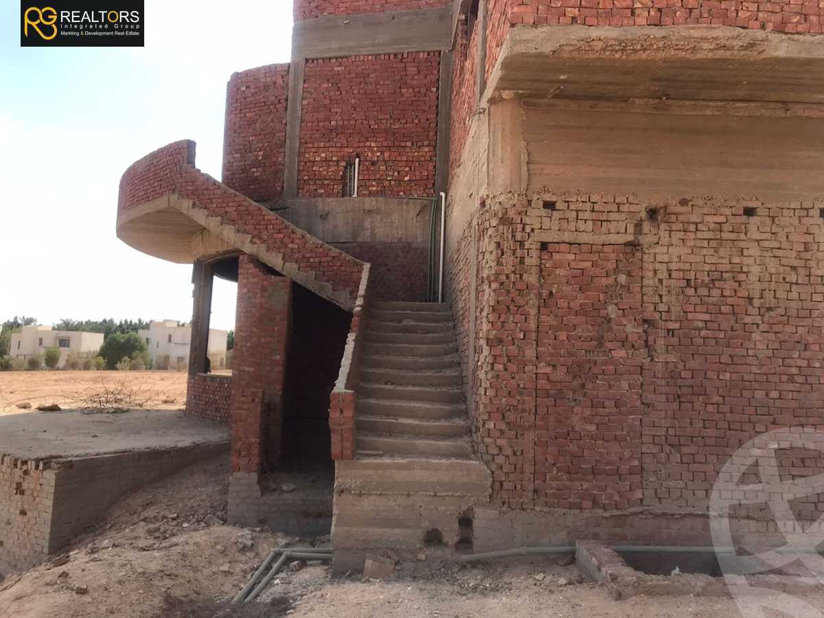 https://aqarmap.com.eg/en/listing/5219728-for-sale-cairo-el-sheikh-zayed-city-alex-cairo-desert-road-mdyn-sfnks-ljdyd-sandorini