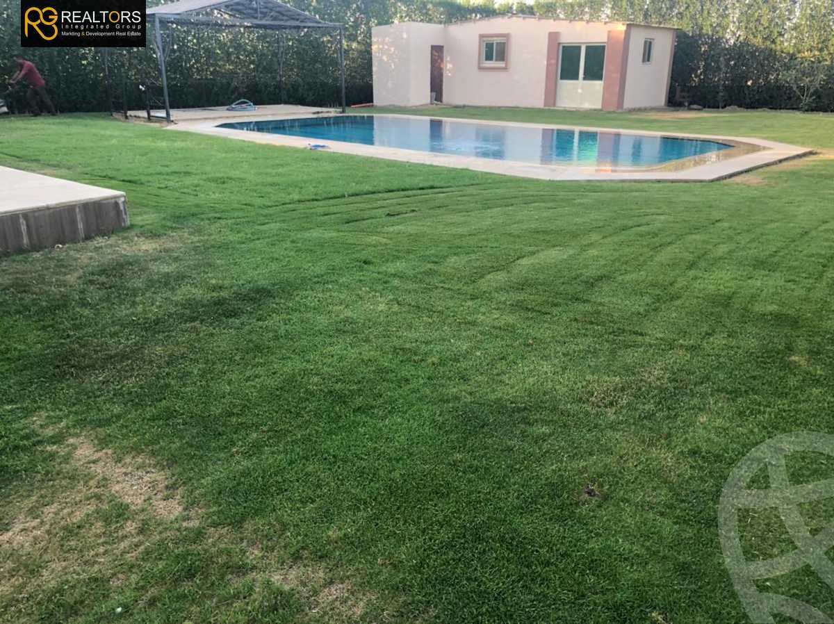 https://aqarmap.com.eg/en/listing/5225003-for-rent-cairo-el-sheikh-zayed-city-compounds