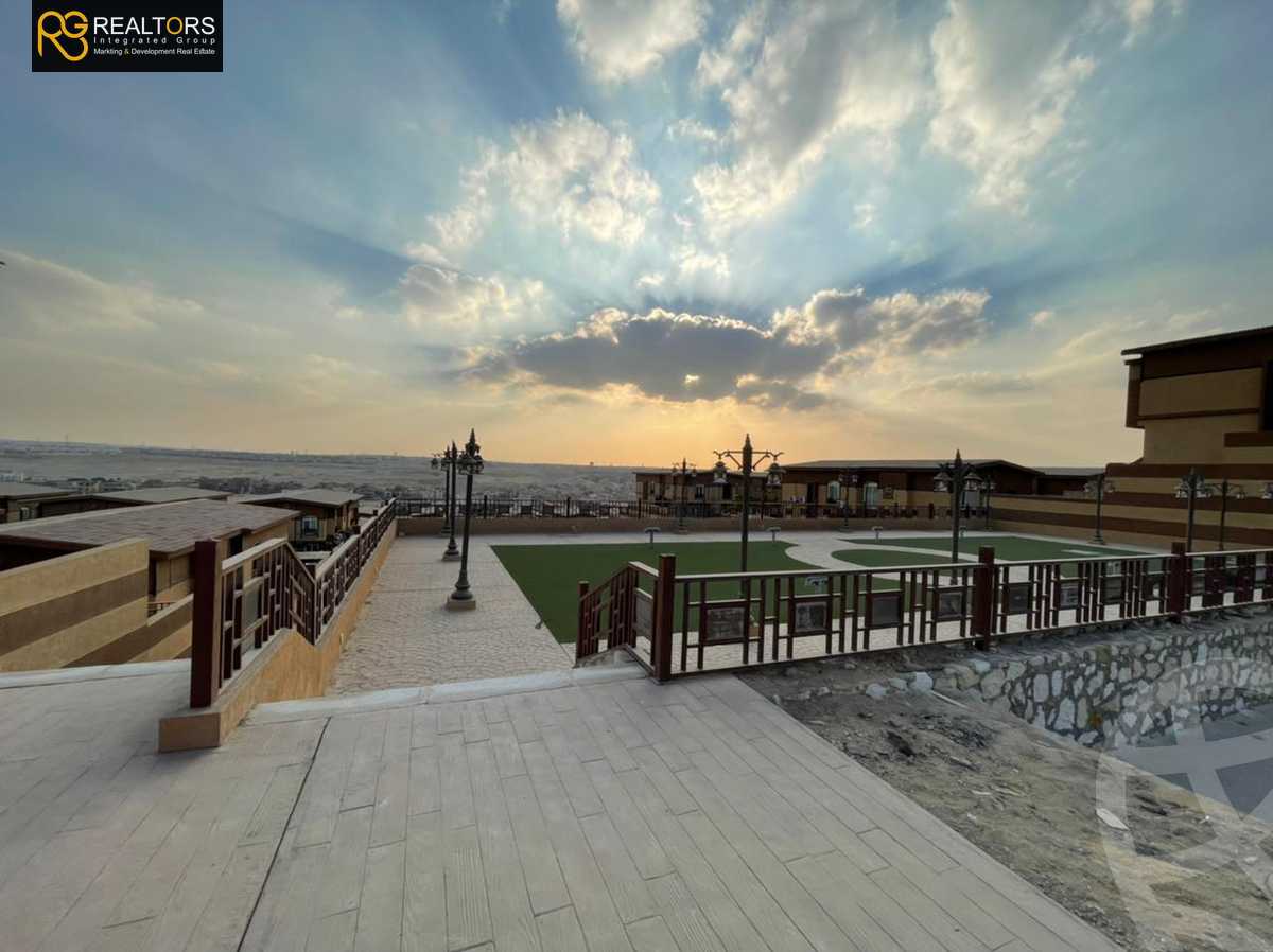 https://aqarmap.com.eg/ar/listing/5225279-for-sale-cairo-6th-of-october-compounds-pyramids-walk