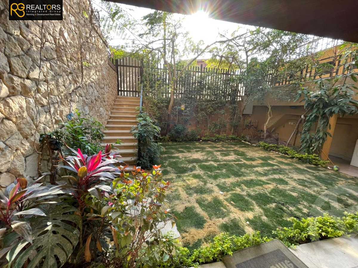 https://aqarmap.com.eg/ar/listing/5225279-for-sale-cairo-6th-of-october-compounds-pyramids-walk