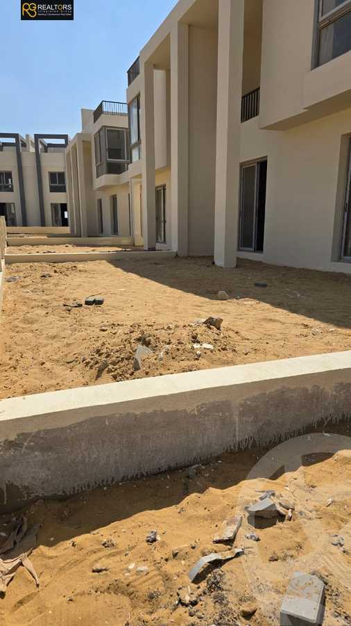 https://aqarmap.com.eg/ar/listing/5225553-for-sale-cairo-el-sheikh-zayed-city-lshykh-zyd-ljdyd-lac-ville-el-gabry-developments