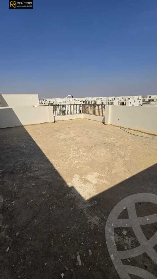 https://aqarmap.com.eg/ar/listing/5225553-for-sale-cairo-el-sheikh-zayed-city-lshykh-zyd-ljdyd-lac-ville-el-gabry-developments