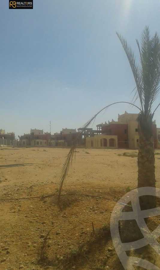 https://aqarmap.com.eg/en/listing/5227006-for-sale-cairo-el-sheikh-zayed-city-alex-cairo-desert-road-mdyn-sfnks-ljdyd-de-joya-park-compound-taj-misr