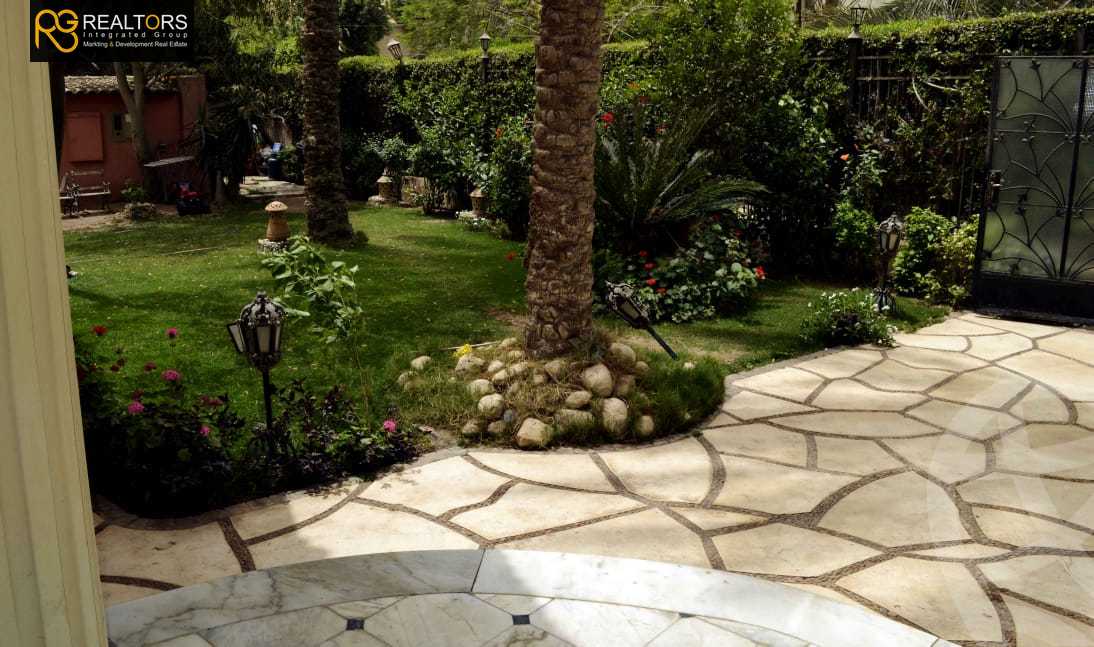 https://aqarmap.com.eg/ar/listing/5231389-for-sale-cairo-el-sheikh-zayed-city-alex-cairo-desert-road