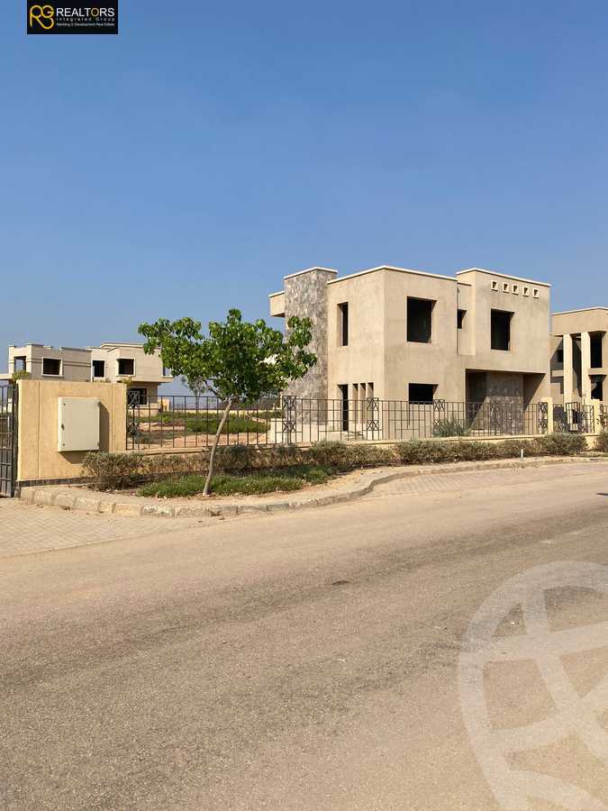 https://aqarmap.com.eg/en/listing/5234252-for-sale-cairo-6th-of-october-compounds-new-giza-kmbwnd-yfwry-hyl-nyw-jyz-llttwyr-l-qry