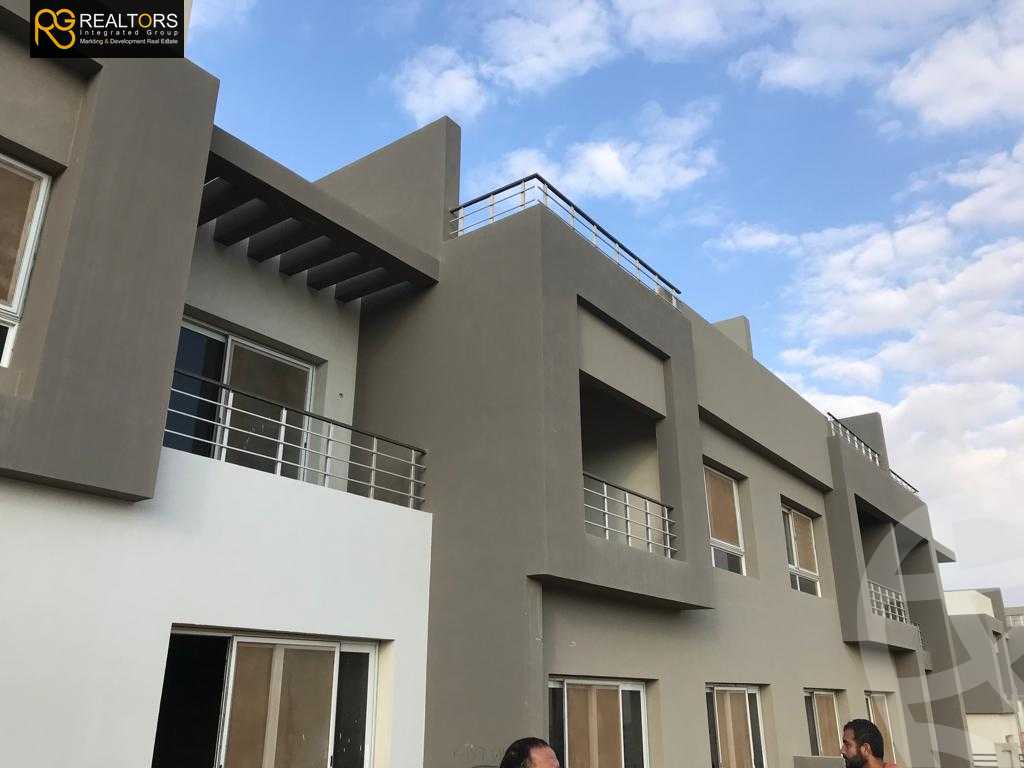 https://aqarmap.com.eg/ar/listing/5242355-for-sale-cairo-el-sheikh-zayed-city-compounds-etapa