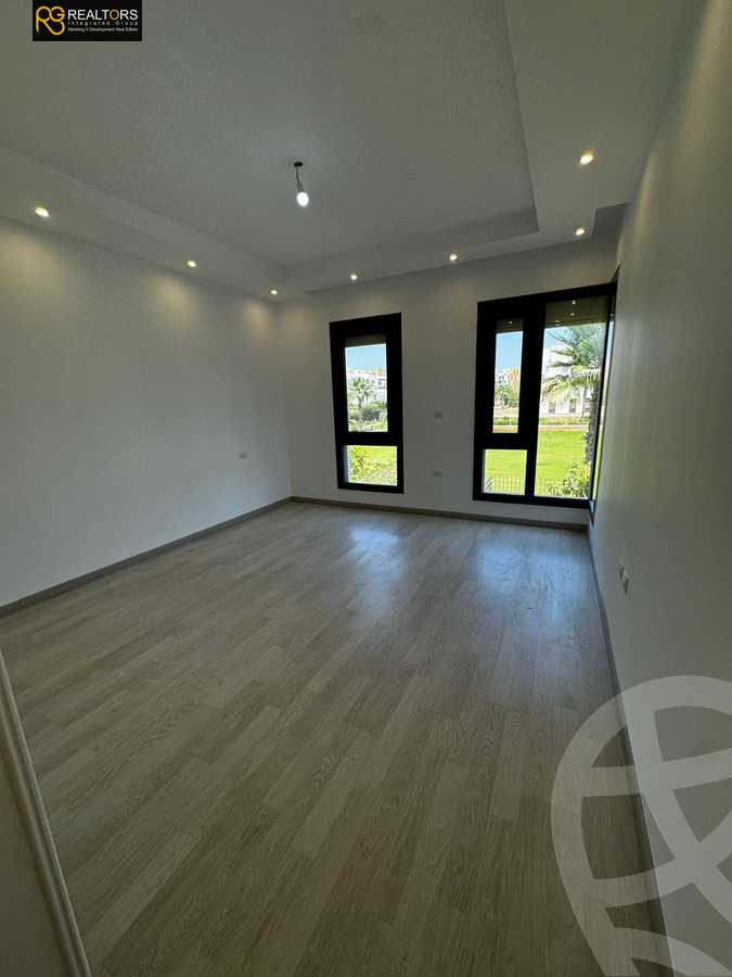 https://aqarmap.com.eg/ar/listing/5242709-for-rent-cairo-el-sheikh-zayed-city-compounds-the-courtyard