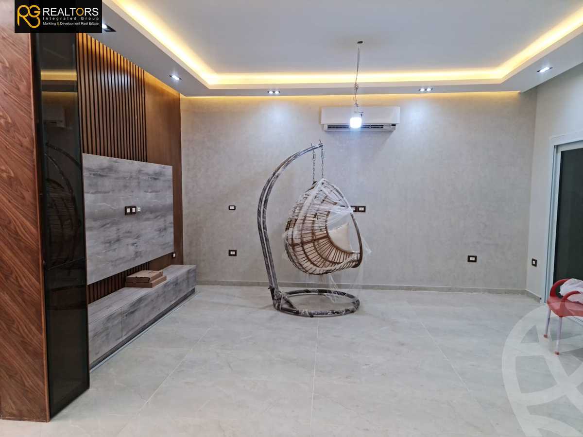 https://aqarmap.com.eg/ar/listing/5242712-for-sale-cairo-el-sheikh-zayed-city-compounds-etapa