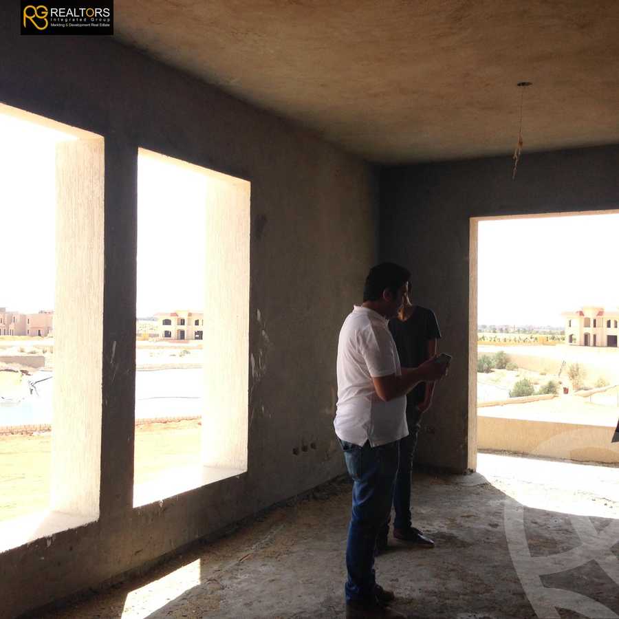 https://aqarmap.com.eg/en/listing/5242867-for-sale-cairo-el-sheikh-zayed-city-alex-cairo-desert-road-mdyn-sfnks-ljdyd-el-ein-valley