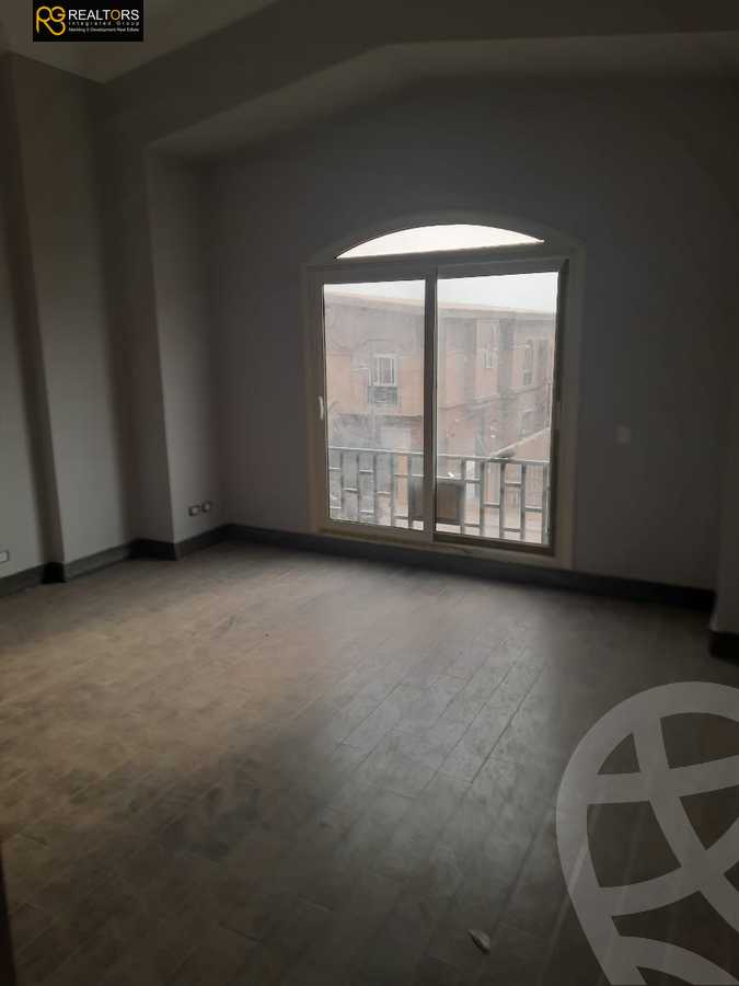 https://aqarmap.com.eg/ar/listing/5243238-for-sale-cairo-6th-of-october-compounds-pyramids-walk