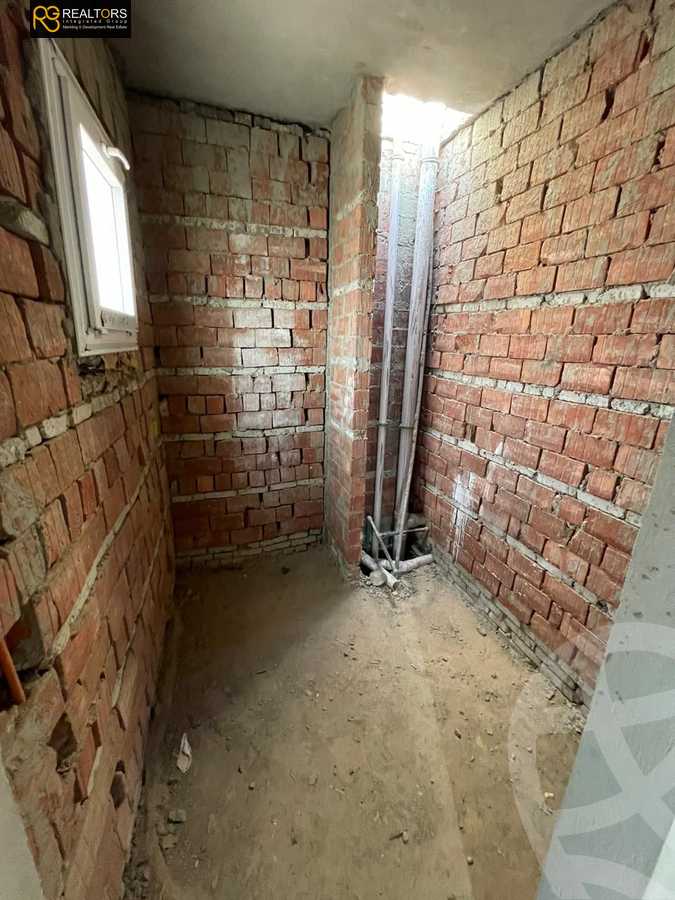 https://aqarmap.com.eg/ar/listing/5243267-for-sale-cairo-el-sheikh-zayed-city-compounds-zayed-regency
