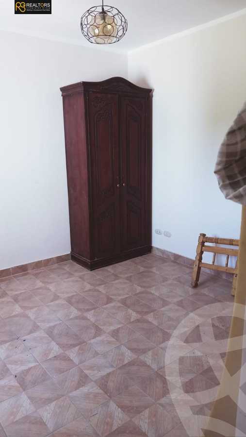 https://aqarmap.com.eg/en/listing/5290240-for-sale-cairo-el-sheikh-zayed-city-alex-cairo-desert-road-mdyn-sfnks-ljdyd-sandorini