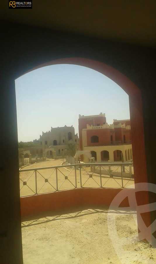 https://aqarmap.com.eg/en/listing/5290623-for-sale-cairo-el-sheikh-zayed-city-alex-cairo-desert-road-mdyn-sfnks-ljdyd-el-ein-valley