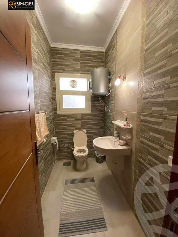 https://aqarmap.com.eg/en/listing/5290650-for-sale-cairo-el-sheikh-zayed-city-el-hay-el-thaleth-ashaer-area-3