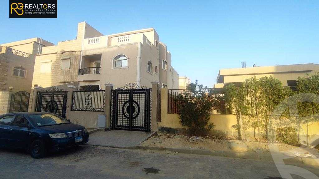 https://aqarmap.com.eg/en/listing/5290736-for-sale-cairo-6th-of-october-compounds-el-fedaa