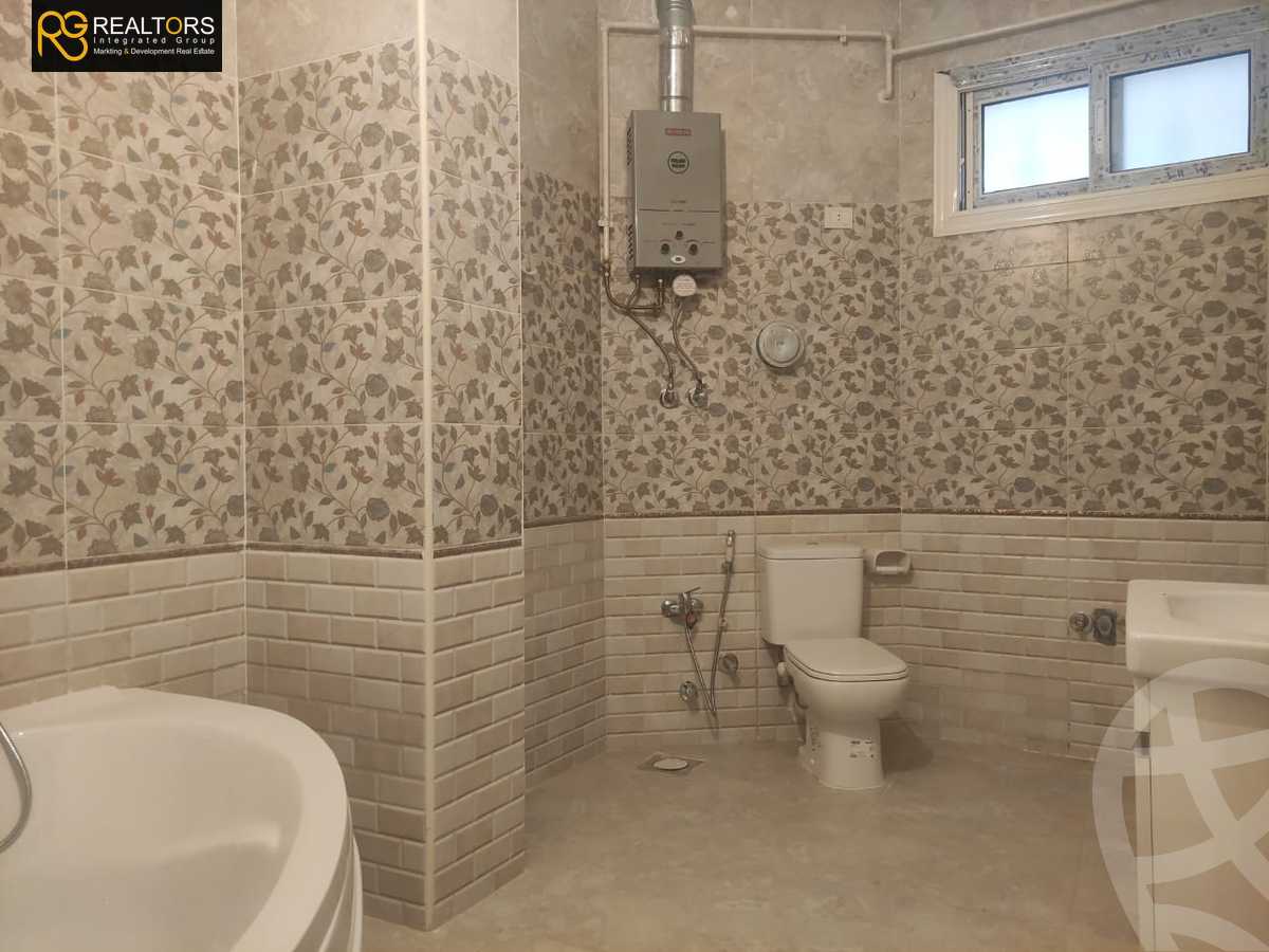 https://aqarmap.com.eg/en/listing/5290736-for-sale-cairo-6th-of-october-compounds-el-fedaa