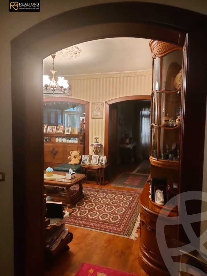 https://aqarmap.com.eg/ar/listing/5291084-for-sale-cairo-6th-of-october-compounds-mena-garden-city