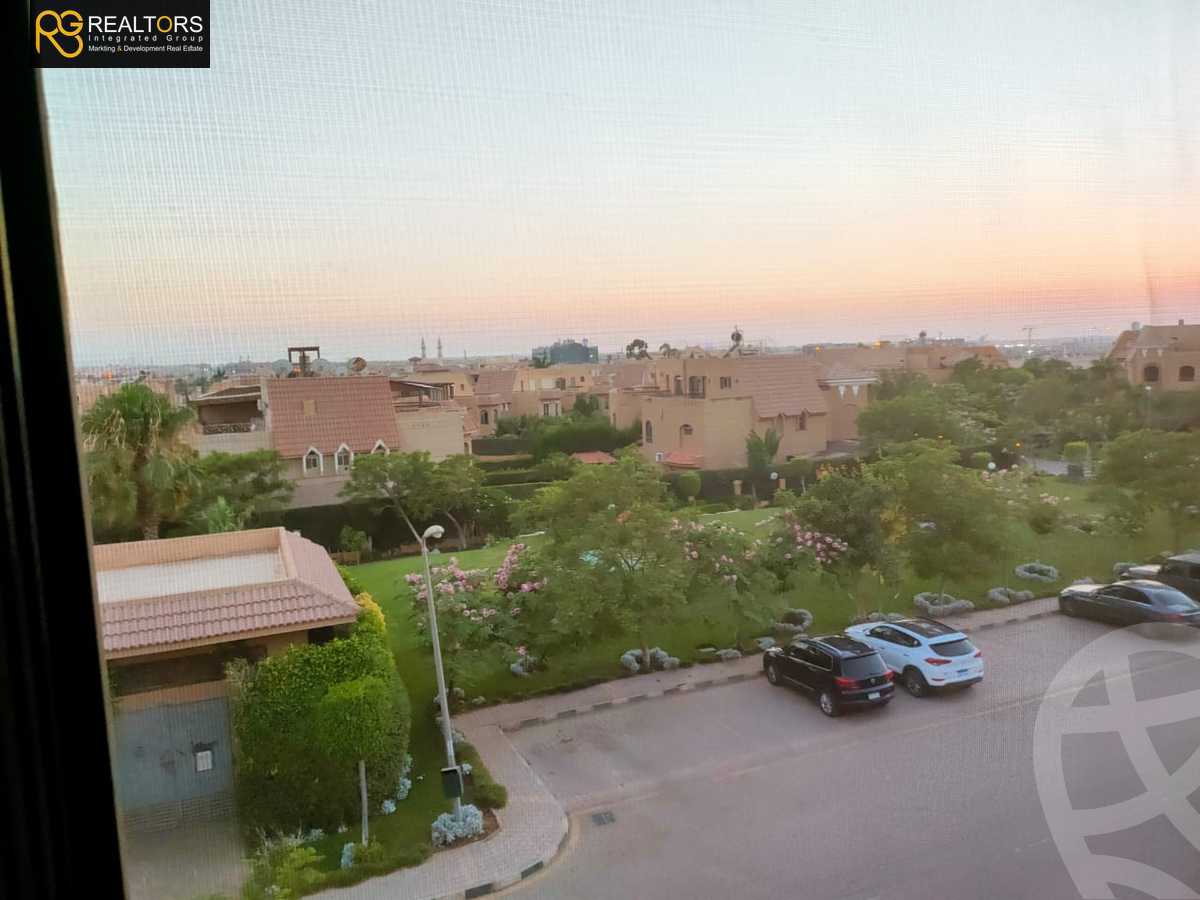 https://aqarmap.com.eg/ar/listing/5291084-for-sale-cairo-6th-of-october-compounds-mena-garden-city