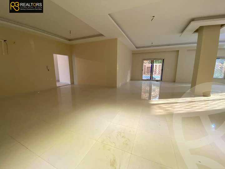 https://aqarmap.com.eg/en/listing/5293526-for-sale-cairo-6th-of-october-featured-neighborhood-first-touristic-village-el-shaheed-mohammed-abdul-latif-alshimi-st