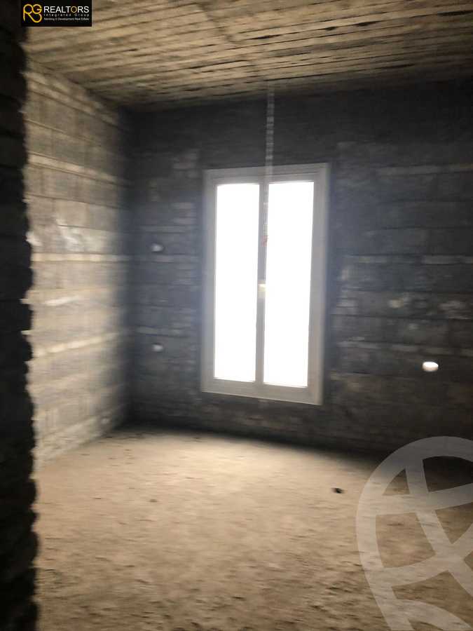 https://aqarmap.com.eg/en/listing/5293653-for-sale-cairo-6th-of-october-compounds-mountain-view-giza-plateau