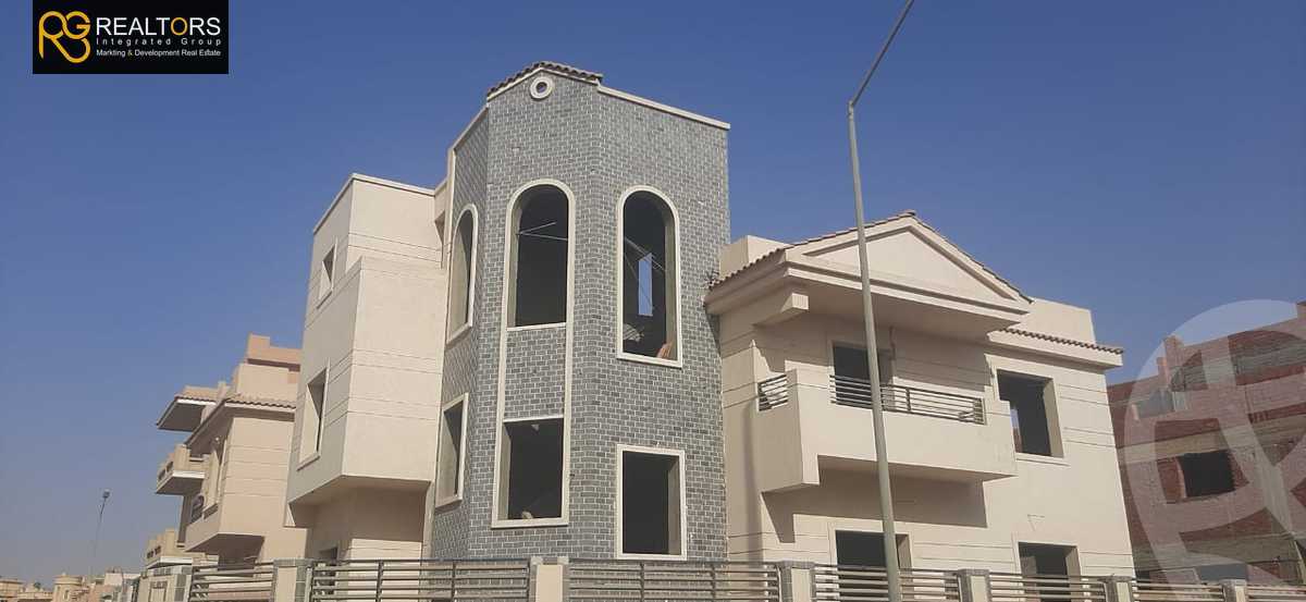 https://aqarmap.com.eg/en/listing/5294070-for-sale-cairo-6th-of-october-compounds-green-ville-compound-hayah