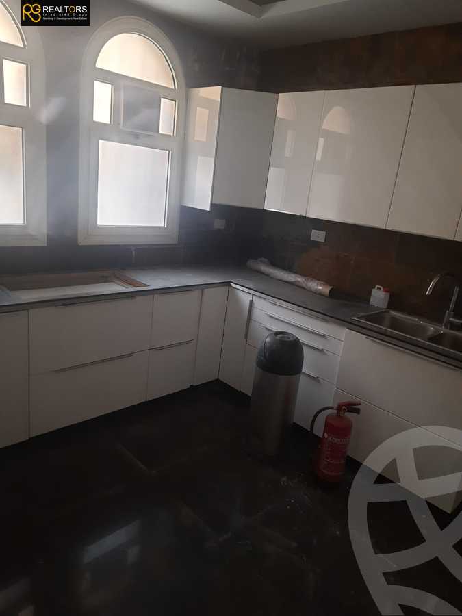 https://aqarmap.com.eg/en/listing/5344363-for-sale-cairo-el-sheikh-zayed-city-compounds-green-3
