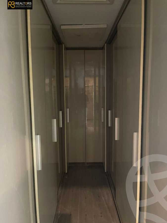 https://aqarmap.com.eg/en/listing/5344363-for-sale-cairo-el-sheikh-zayed-city-compounds-green-3