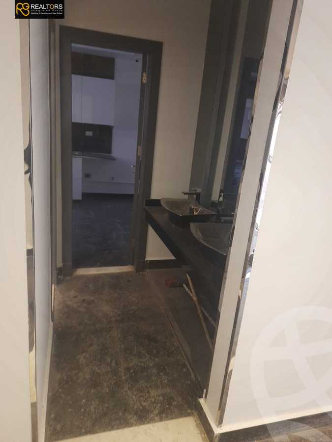 https://aqarmap.com.eg/en/listing/5344363-for-sale-cairo-el-sheikh-zayed-city-compounds-green-3