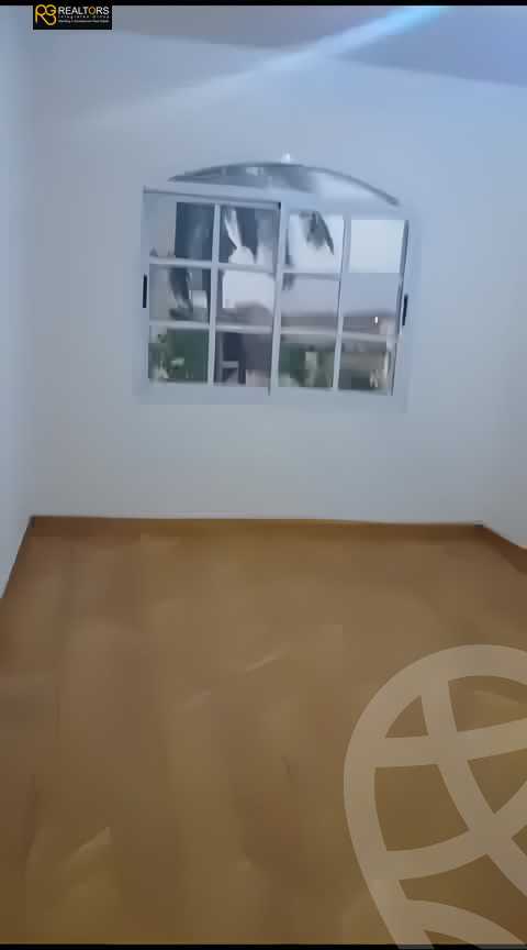 https://aqarmap.com.eg/ar/listing/5344467-for-sale-cairo-el-sheikh-zayed-city-compounds-el-rabwa