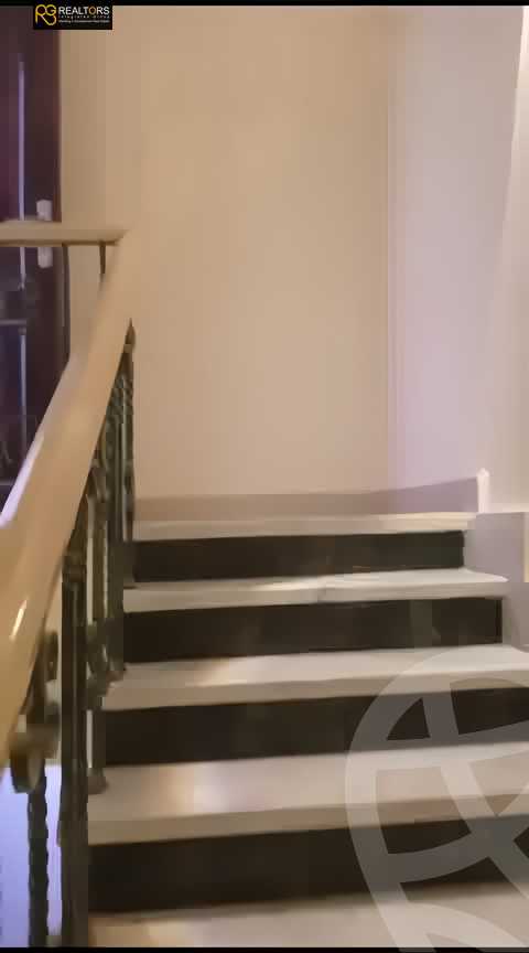 https://aqarmap.com.eg/ar/listing/5344467-for-sale-cairo-el-sheikh-zayed-city-compounds-el-rabwa