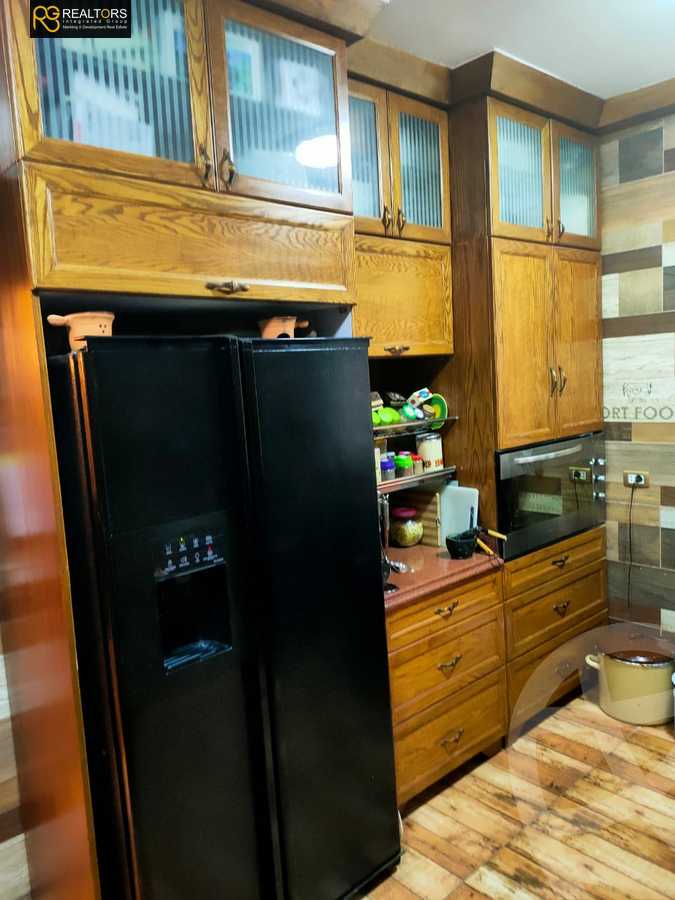 https://aqarmap.com.eg/en/listing/5394158-for-sale-cairo-6th-of-october-compounds-mena-garden-city