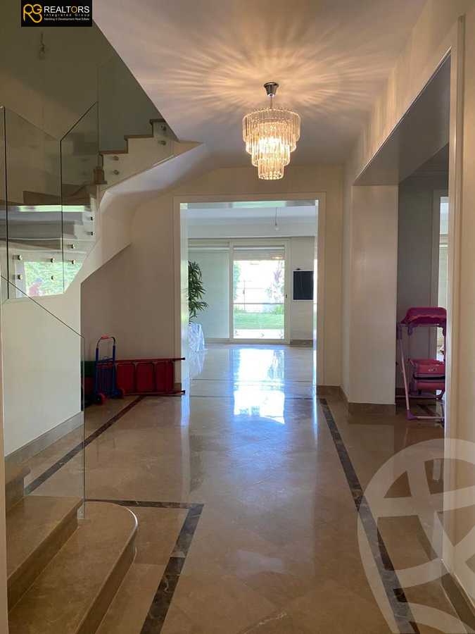 https://aqarmap.com.eg/ar/listing/5397052-for-sale-cairo-el-sheikh-zayed-city-compounds-meadows-park