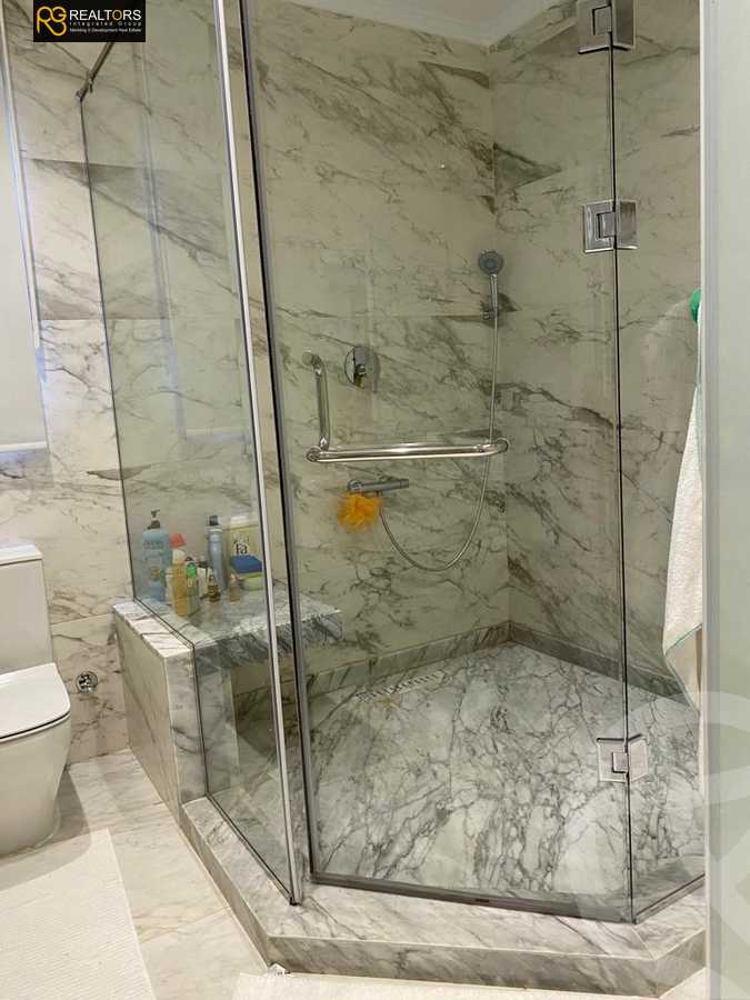 https://aqarmap.com.eg/ar/listing/5397052-for-sale-cairo-el-sheikh-zayed-city-compounds-meadows-park