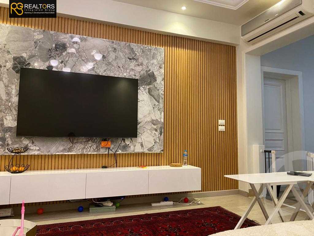 https://aqarmap.com.eg/ar/listing/5397052-for-sale-cairo-el-sheikh-zayed-city-compounds-meadows-park