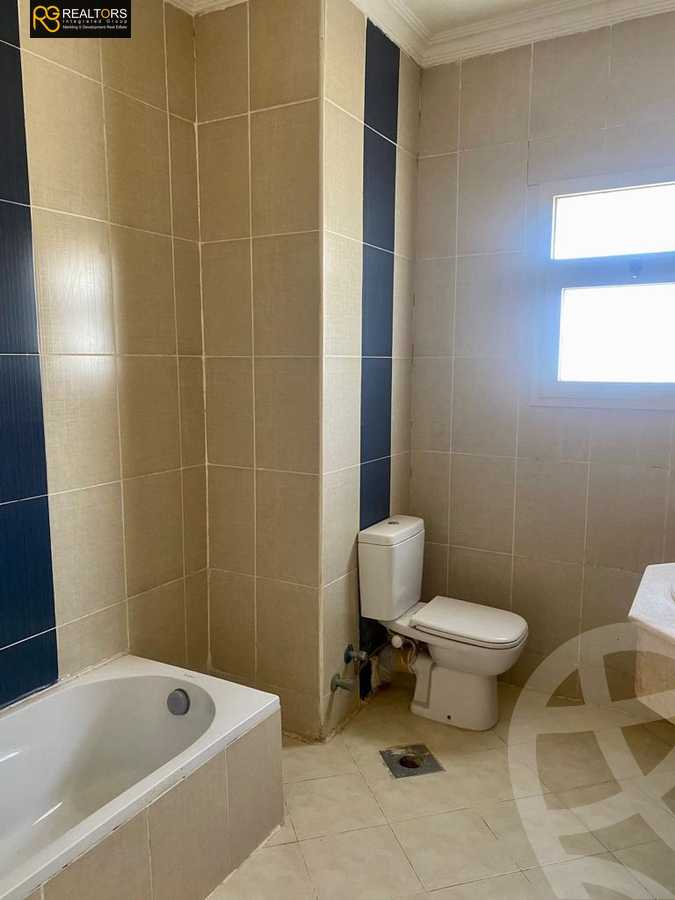 https://aqarmap.com.eg/en/listing/5397104-for-sale-cairo-el-sheikh-zayed-city-alex-cairo-desert-road