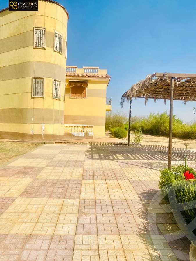 https://aqarmap.com.eg/en/listing/5397104-for-sale-cairo-el-sheikh-zayed-city-alex-cairo-desert-road