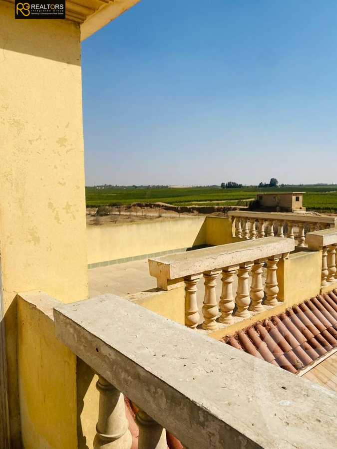 https://aqarmap.com.eg/en/listing/5397104-for-sale-cairo-el-sheikh-zayed-city-alex-cairo-desert-road