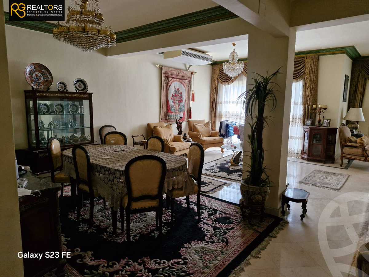 https://aqarmap.com.eg/en/listing/5397193-for-sale-cairo-el-sheikh-zayed-city-compounds-zayed-2000