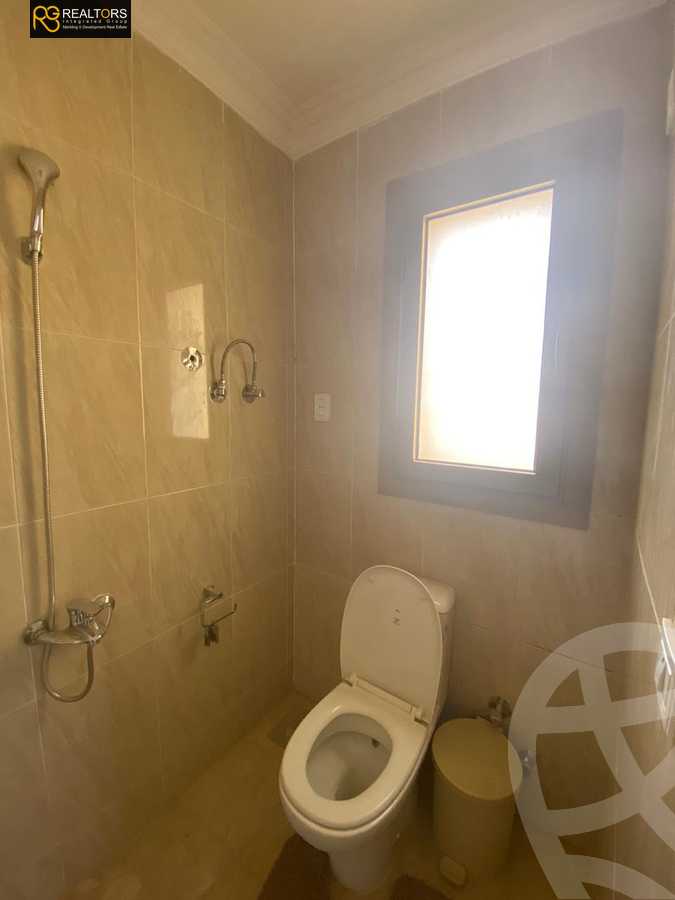 https://aqarmap.com.eg/en/listing/5397338-for-sale-cairo-el-sheikh-zayed-city-compounds-kmbwnd-ljry-swdyk